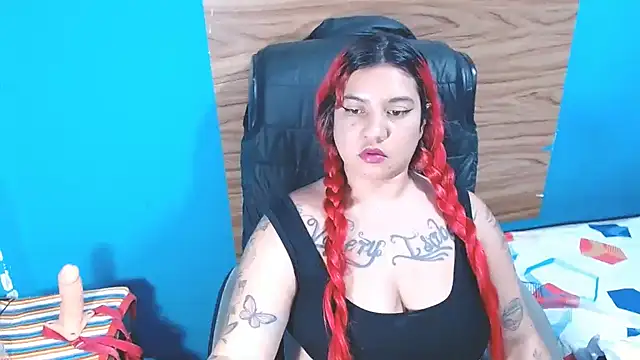 Snapshot of Dulce_domini chatting on March 2, 4:39 am Dulce domini online show from March 2, 4:39 am