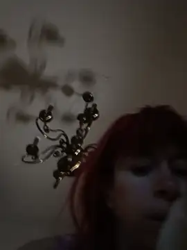 Snapshot of Annarella_Pika chatting on May 27, 1:52 pm Annarella Pika online show from May 27, 1:52 pm