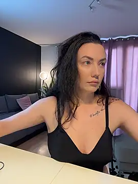 YourMeoww online show from April 28, 9:36 am