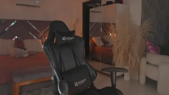 KateOwens online show from January 11, 11:37 am