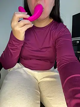 ImpressYouDaily online show from November 12, 6:52 pm