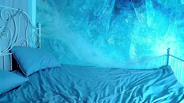 millllina online show from September 20, 2:18 pm