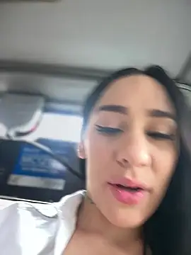Snapshot of __IRIS__ chatting on July 9, 4:22 pm IRIS online show from July 9, 4:22 pm
