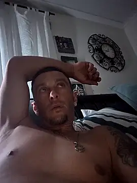 22sexytwin online show from April 19, 7:18 am