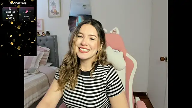 Snapshot of samysweet_8 chatting on February 6, 4:14 pm samysweet 8 online show from February 6, 4:14 pm