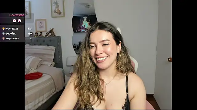 Snapshot of samysweet_8 chatting on March 17, 4:11 pm samysweet 8 online show from March 17, 4:11 pm