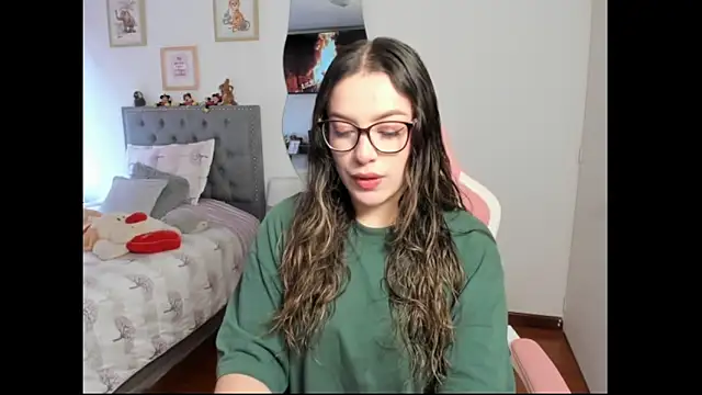 Snapshot of samysweet_8 chatting on October 25, 2:46 pm samysweet 8 online show from October 25, 2:46 pm