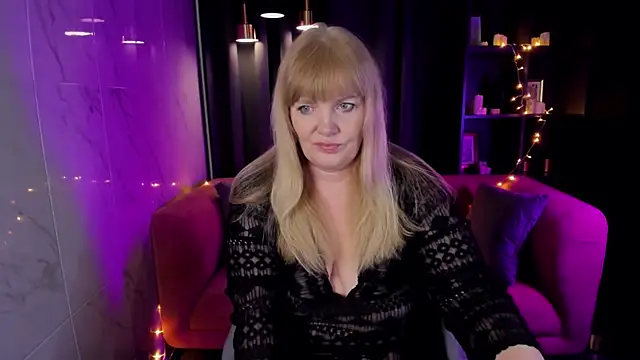NicoleKind online show from January 5, 5:20 am