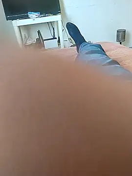 Snapshot of Pziko chatting on October 25, 9:42 pm Pziko online show from October 25, 9:42 pm