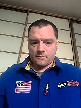 Snapshot of ExclusivePrivate chatting on January 17, 9:58 am ExclusivePrivate online show from January 17, 9:58 am