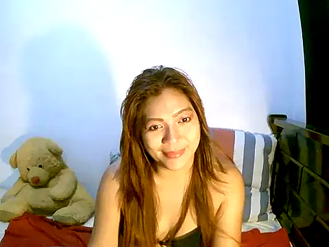 Snapshot of sweetvirginia01 chatting on January 18, 9:45 pm sweetvirginia01 online show from January 18, 9:45 pm