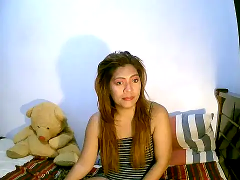 Snapshot of sweetvirginia01 chatting on February 10, 2:16 pm sweetvirginia01 online show from February 10, 2:16 pm