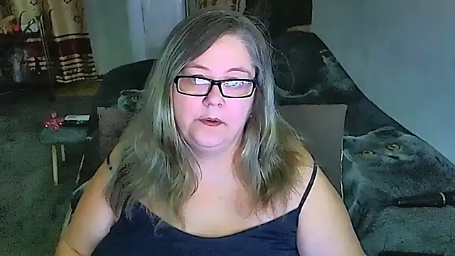 sex2 online show from April 12, 11:10 pm