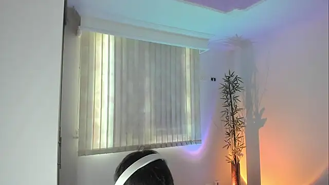 Snapshot of Giordano_Russo chatting on June 30, 10:22 pm Giordano Russo online show from June 30, 10:22 pm