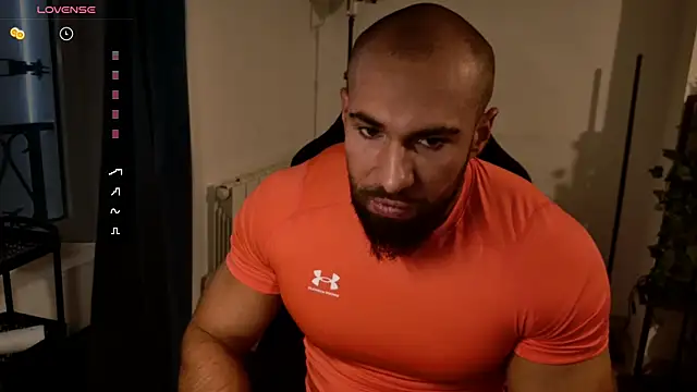 Snapshot of Musculus6 chatting on October 16, 2:18 pm Musculus6 online show from October 16, 2:18 pm
