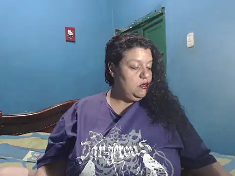 Snapshot of Lauren_baby chatting on December 17, 6:47 pm Lauren baby online show from December 17, 6:47 pm