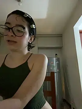  Lunnaa  online show from April 12, 12:37 am