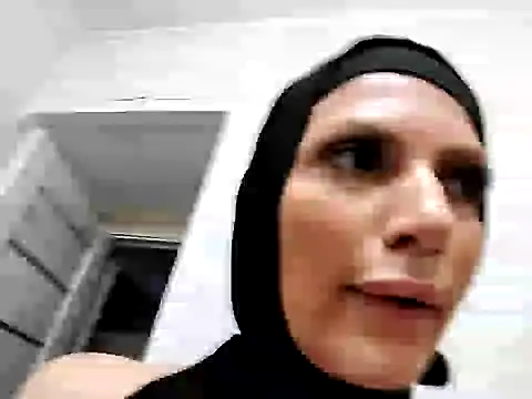 GumusGuray online show from March 6, 2:19 am