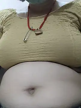 Snapshot of maahi-satva chatting on February 15, 8:11 pm maahi-satva online show from February 15, 8:11 pm