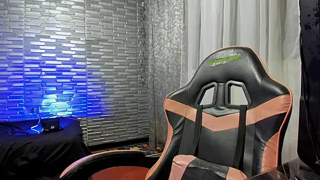 Ginger Sweetty online show from March 10, 12:59 am