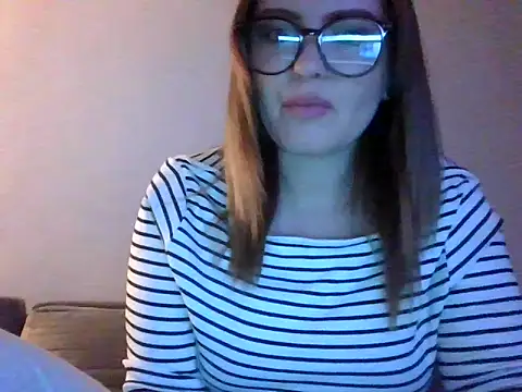 Snapshot of Sexclusive25 chatting on September 14, 7:24 pm Sexclusive25 online show from September 14, 7:24 pm