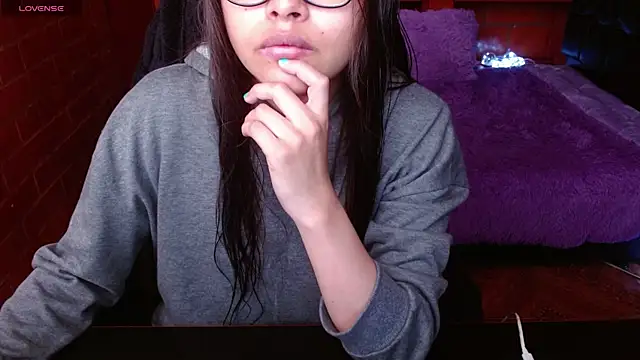 Snapshot of MidoriQuiinn chatting on July 26, 4:03 pm MidoriQuiinn online show from July 26, 4:03 pm