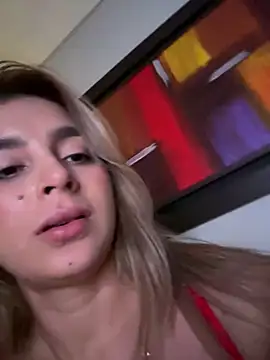 Snapshot of oriana_zoeee chatting on December 25, 5:26 pm oriana zoeee online show from December 25, 5:26 pm