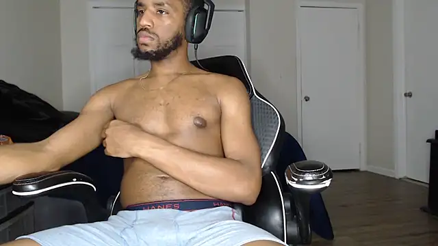 ChrisVacher online show from February 7, 11:19 pm