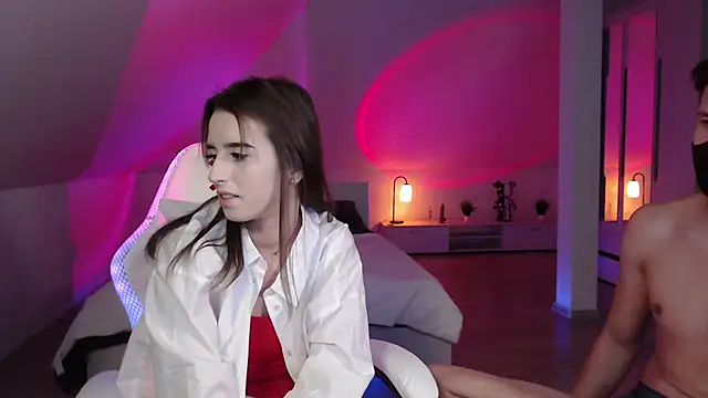 Snapshot of -Yummybabes- chatting on December 4, 3:43 pm -Yummybabes- online show from December 4, 3:43 pm