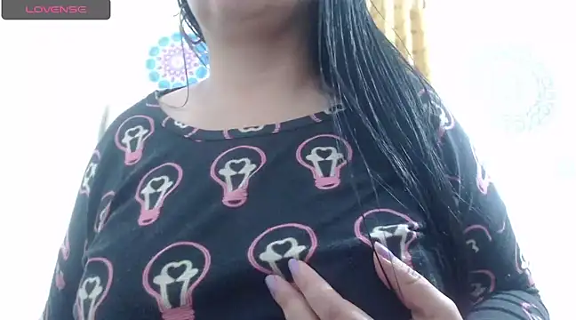 AmmyCollins online show from March 2, 9:10 am