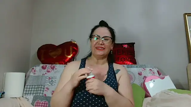 x  KHALEESI  x online show from February 28, 5:15 pm