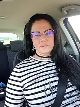 x  KHALEESI  x online show from April 5, 7:49 am