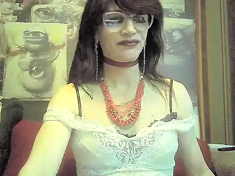 Snapshot of TheBlackWtch chatting on May 24, 1:49 pm TheBlackWtch online show from May 24, 1:49 pm