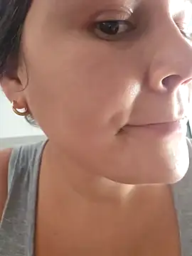 sweet lucia online show from January 17, 5:19 pm