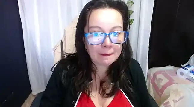 Sonialorens  online show from January 13, 3:58 pm