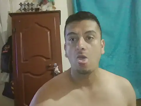 Snapshot of starplss chatting on November 15, 3:26 am starplss online show from November 15, 3:26 am