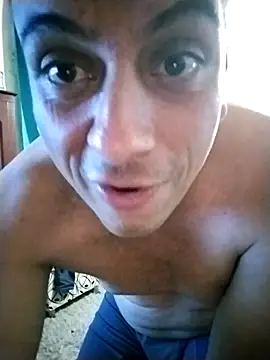 Snapshot of starplss chatting on December 1, 3:11 am starplss online show from December 1, 3:11 am