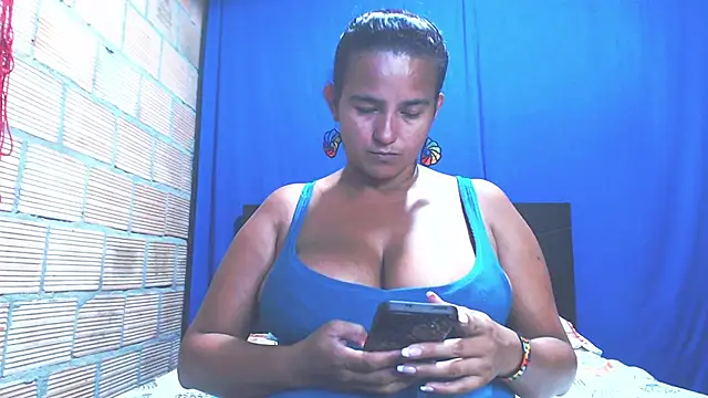 isabella dirty69 online show from February 27, 3:14 am