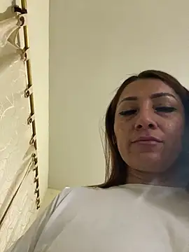 rikaking  online show from February 21, 8:15 am