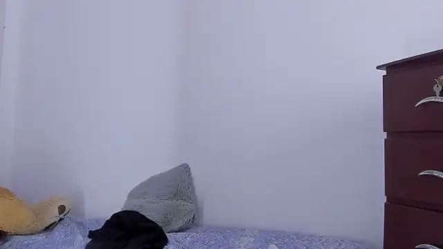 Snapshot of Emma_lean chatting on September 21, 1:35 pm Emma lean online show from September 21, 1:35 pm