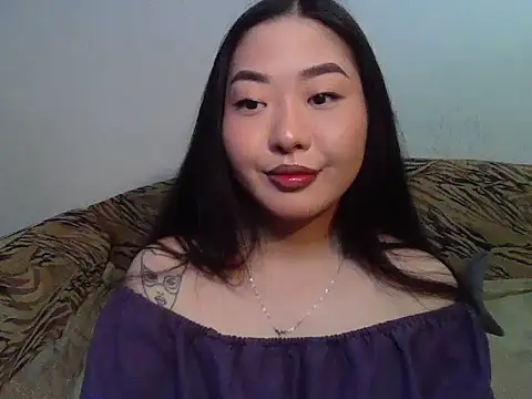 Snapshot of Aleksa_Blackdream chatting on July 22, 8:28 am Aleksa Blackdream online show from July 22, 8:28 am