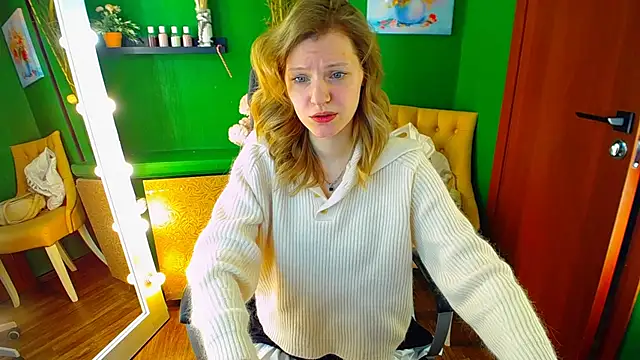 Snapshot of MaryHiggins chatting on February 19, 11:38 am MaryHiggins online show from February 19, 11:38 am