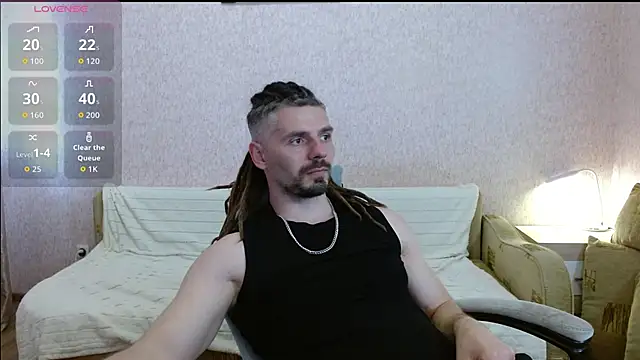 Snapshot of Aestheticguy101 chatting on June 3, 1:57 pm Aestheticguy101 online show from June 3, 1:57 pm
