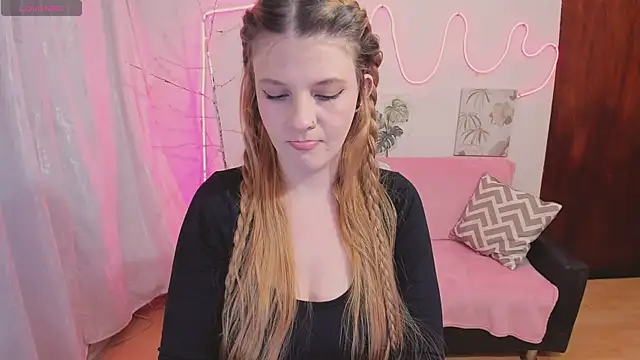MillySandlerr online show from July 9, 12:53 pm