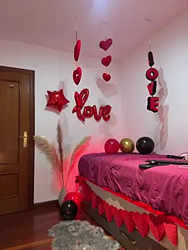 Snapshot of redheaddoll22 chatting on February 13, 6:05 pm redheaddoll22 online show from February 13, 6:05 pm