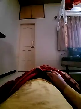 Snapshot of vansh1802 chatting on January 21, 9:03 am vansh1802 online show from January 21, 9:03 am