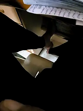 Snapshot of vansh1802 chatting on January 27, 6:52 pm vansh1802 online show from January 27, 6:52 pm