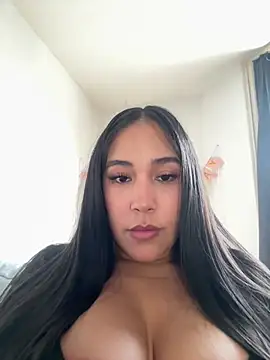 WHAAATTTTTTTTTT online show from May 15, 2:24 pm
