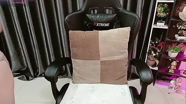 Yuki-yio online show from March 5, 1:23 am