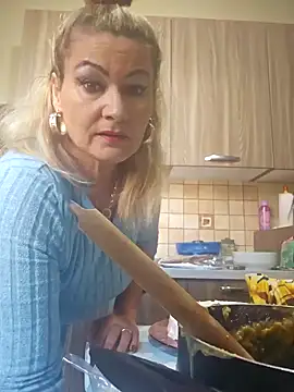 CRHYSTEL online show from December 31, 1:08 pm